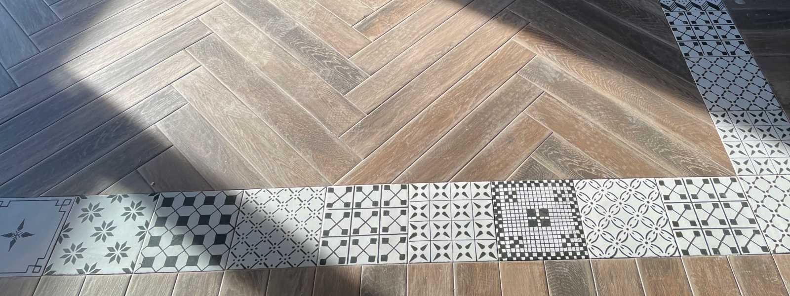 Podne pločice postavljene u Beogradu